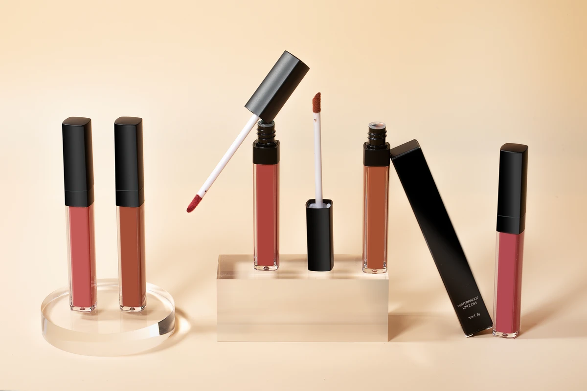 Private Label 82 Color Matte Lipgloss in a wide range of trendy shades with a vegan, non-stick formula.